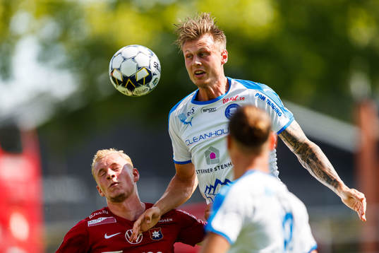 Örgrytes Adam Bergmark Wiberg och Akropolis Marcus Haglind