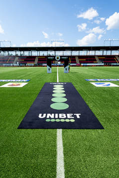 Matta med Unibets logga fotbollsmatchen i Allsvenskan