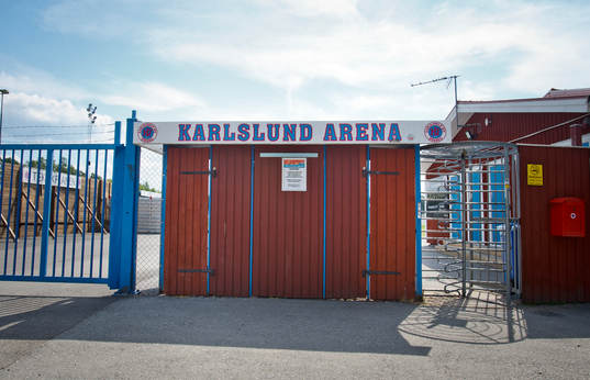 Entrén till Karlslund Arena