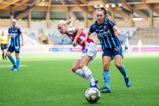 Uppsalas Sara Olai och Djurgårdens Tilde Lindwall