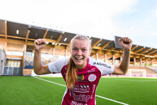 Uppsalas Beata Olsson jublar