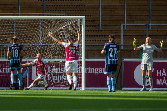 Uppsalas Beata Olsson jublar
