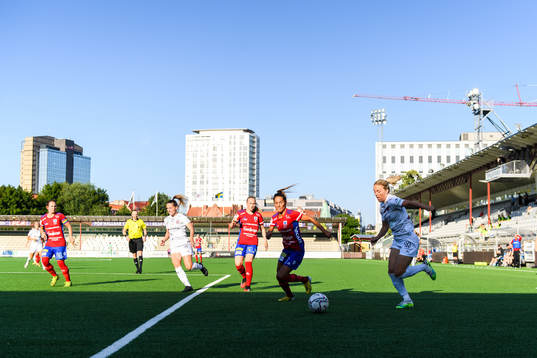 Rosengårds Mimmi Larsson och Vittsjös Lisa Klinga
