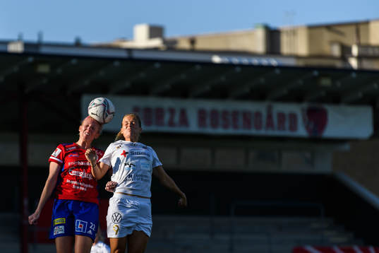 Vittsjös Sandra Adolfsson och Rosengårds Beatrice Persson