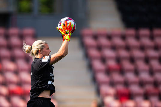 Eskilstunas målvakt Emelie Lundberg