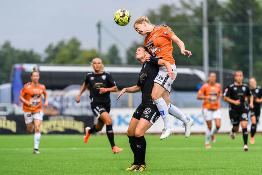 Göteborgs Pauline Hammarlund och Kristianstads Mia Carlsson