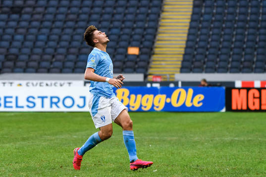 Malmö FFs Tim Prica deppar