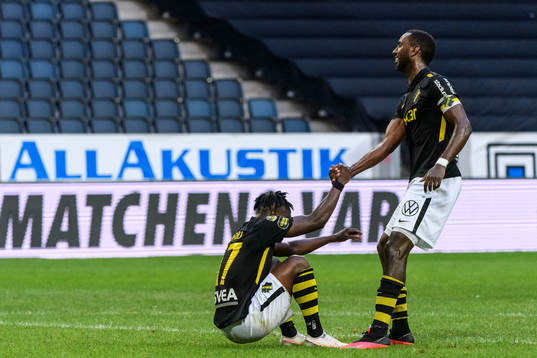 s Henok Goitom och Ebenezer Ofori deppar