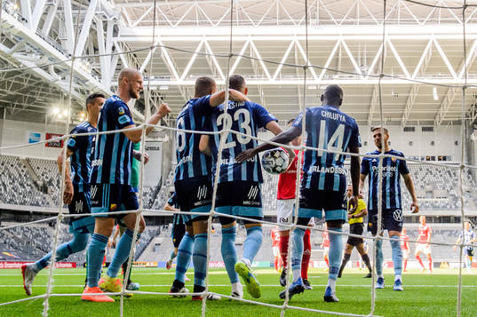 Djurgårdens Fredrik Ulvestad jublar