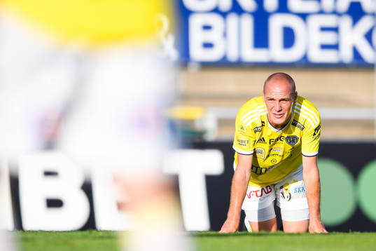 Falkenbergs Christoffer Carlsson deppar