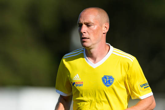Falkenbergs Christoffer Carlsson före fotbollsmatchen i