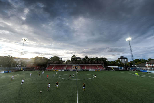 Bläddra bland fler bilder av Fotboll, Elitettan, AIK - Älvsjö