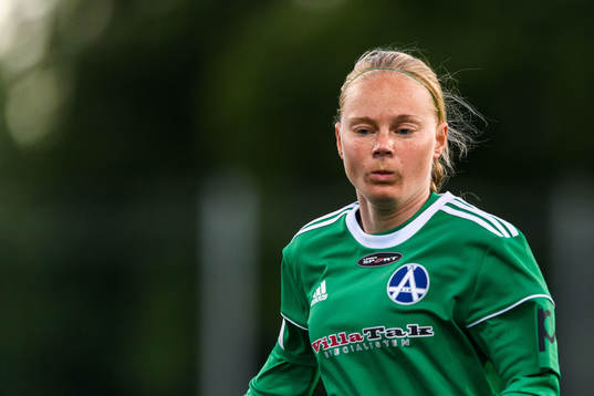 Älvsjös målvakt Isabelle Granlund