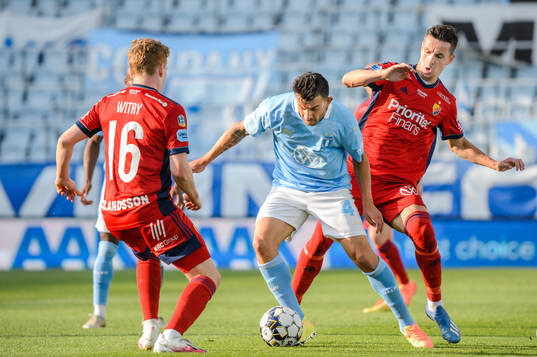 Malmö FFs Behrang Safari och Djurgårdens Nicklas Bärkroth