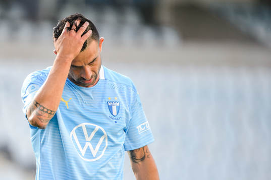 Malmö FFs Behrang Safari deppar