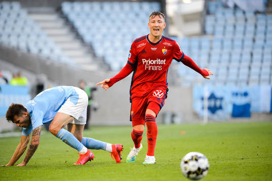Malmö FFs Arnór Traustason och Djurgårdens Fredrik
