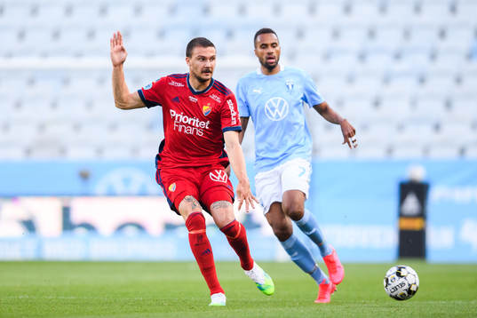 Djurgårdens Erik Berg och Malmö FFs Isaac Kiese Thelin