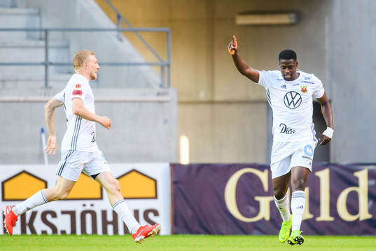 Östersunds Isak Ssewankambo jublar