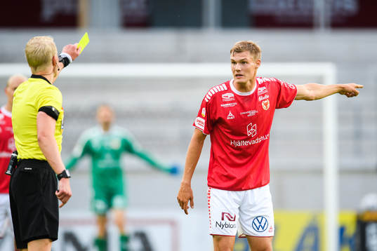 Kalmars Svante Ingelsson reagerar