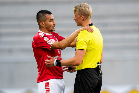 Kalmars Emin Nouri och Domare Adam Ladebäck