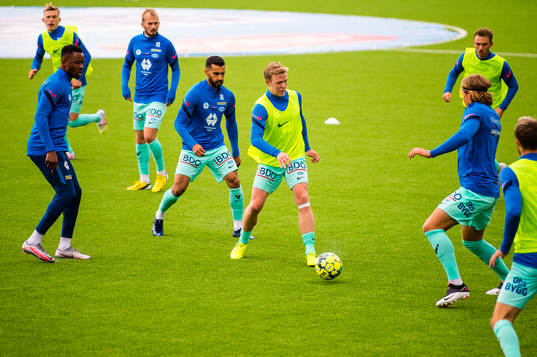 Etzaz Muzafar Hussain and Erling Knudtzon of Molde