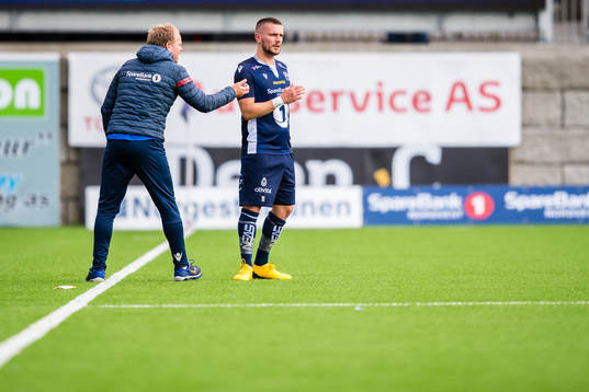 Christian Michelsen, head coach of Kristiansund, and Flamur