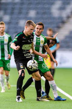 Varbergs Anton Liljenbäck och Hammarbys Jeppe Andersen
