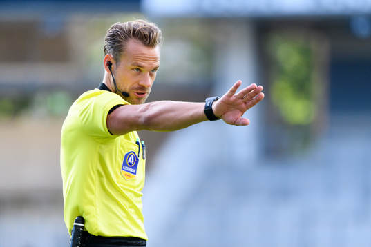 Domare Kristoffer Karlsson