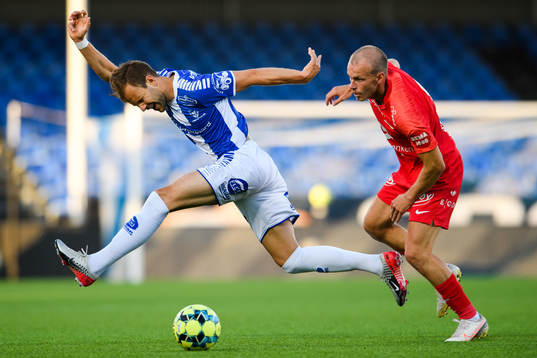 Nicolai Næss of Sarpsborg and Petter Strand of Brann