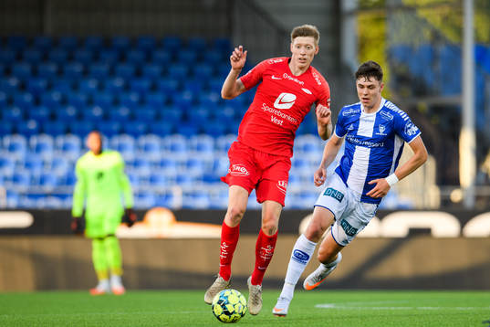 Ole Martin Kolskogen of Brann and Jørgen Strand Larsen of