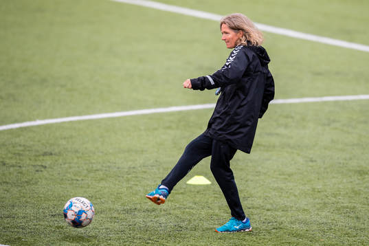 Hege Riise, head coach of LSK Kvinner, 