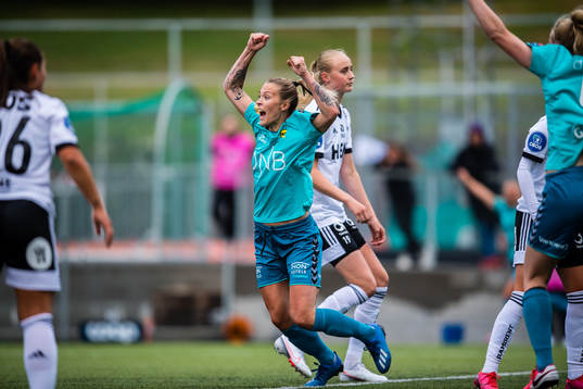 Mimmi Matilda Löfwenius Veum of LSK Kvinner celebrates