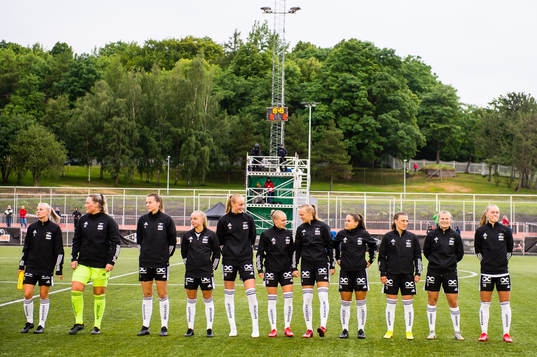 Mali Lilleås Næss, Kristine Nøstmo, Ina Kamilla