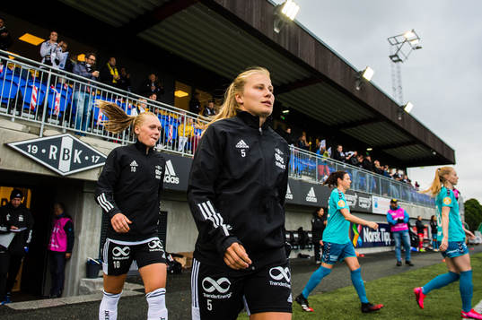 Marit Clausen and Cesilie Andreassen of Rosenborg