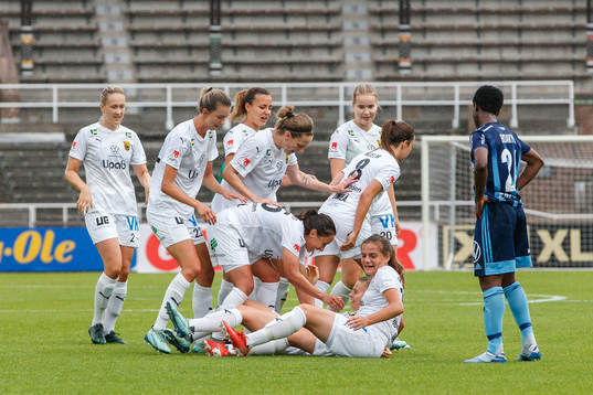 Umeås spelare jublar