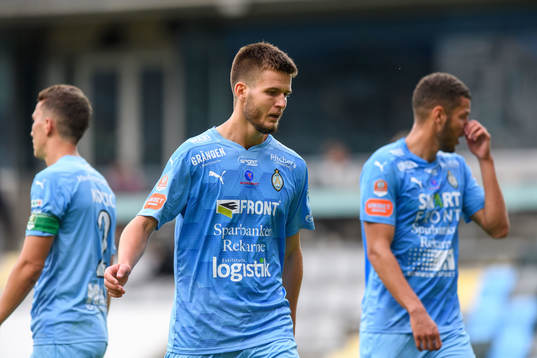 AFC Eskilstunas Wilhelm Loeper deppar