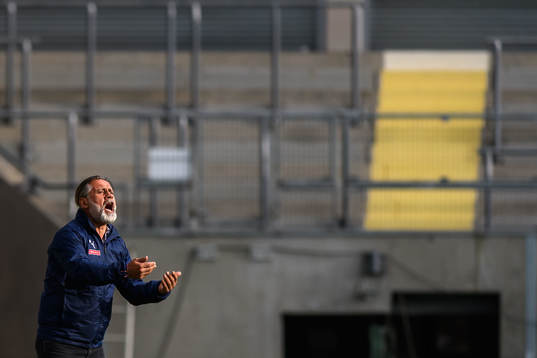 AFC Eskilstunas tränare Özcan Melkemichel