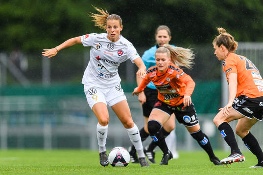 Rosengårds Anna Anvegård mot Kristianstads Tilda Persson