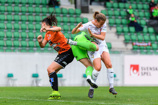 Rosengårds Anna Anvegård kolliderar med Kristianstads