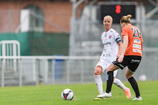 Rosengårds Caroline Seger och Kristianstads Mia Carlsson
