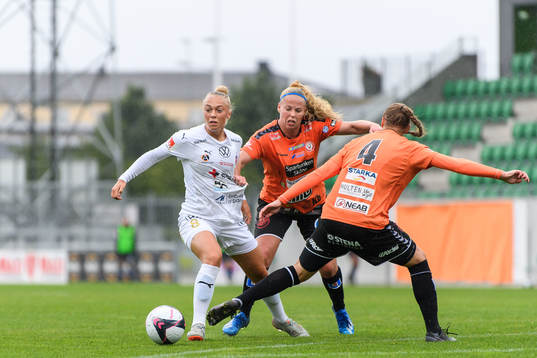 Rosengårds Hanna Bennison mot Kristianstads Therese Åsland