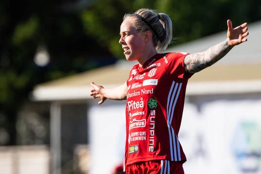 Piteås Cecilia Edlund jublar