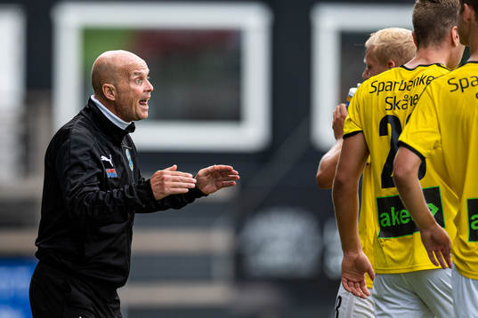Lunds tränare Anders Grimberg reagerar