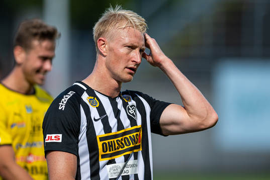 Landskronas Viktor Wihlstrand deppar