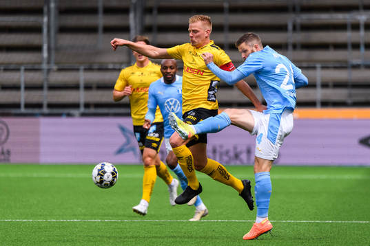 Elfsborgs Per Frick och Malmö FFs Lasse Nielsen