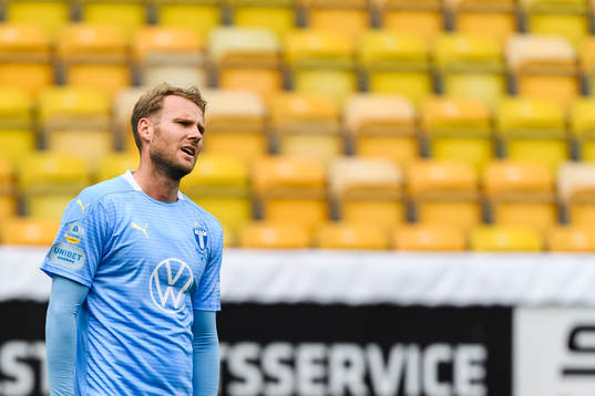 Malmö FFs Ola Toivonen deppar