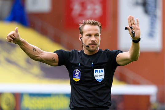 Domare Kristoffer Karlsson