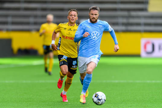 Malmö FFs Lasse Nielsen och Elfsborgs Johan Larsson