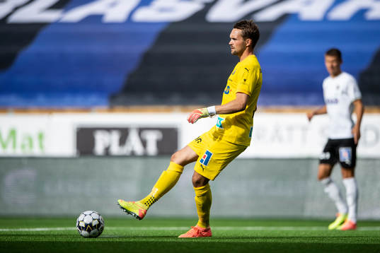 Örebros målvakt Oscar Jansson