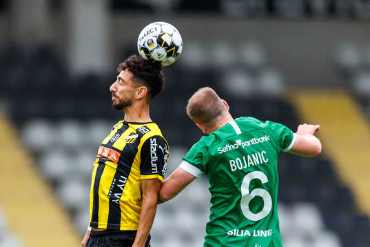 Häckens Daleho Irandust och Hammarbys Darijan Bojanic